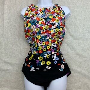 Anne Cole Women Plus Size Flower Field Keyhole High Neck Swimsuit Size 24W